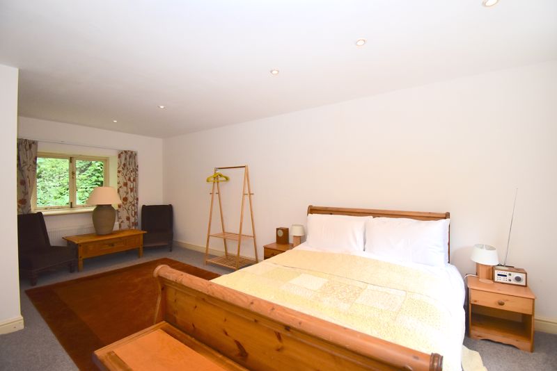 Bedroom- click for photo gallery